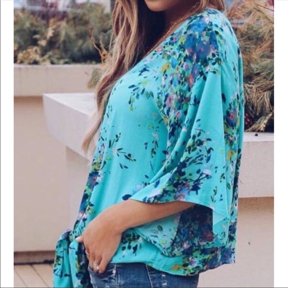 RESTOCKEd! Turquoise waters Tie Kimono Blouse - Picture 5 of 7